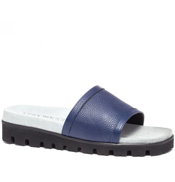 Key Islands - Elevator Sandals in Leather plus up to 2 inches